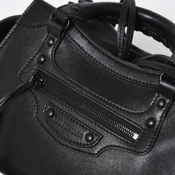 極美品 BALENCIAGA バレンシアガ 2WAY ハンドバッグ ショルダーバッグ ネオ クラシック シティXS 696495 ブラック シルバー金具 中古 4a007018