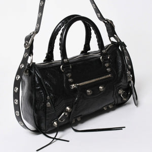 極美品 BALENCIAGA バレンシアガ ル カゴール Le Cagole ダッフルバッグ ミディアム 743383 ブラック 2WAY シルバー金具 美品 中古 4a006924