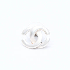 CHANEL Coco Mark Stud Earrings Weight Approximately 1.46g 01A Engraved Metal Silver One Ear Good Condition Used 4a007076