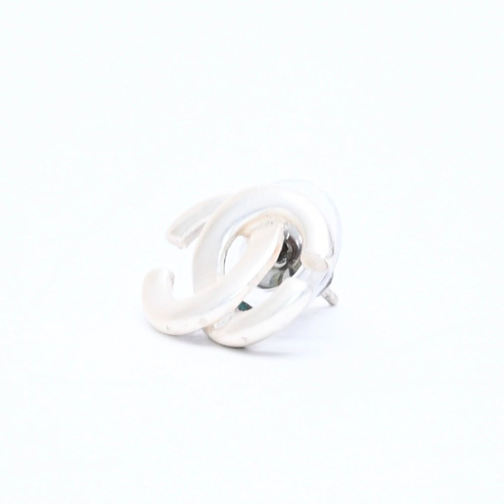 CHANEL シャネル ココマーク スタッドピアス 重量約1.46g 01A刻印 メタル シルバー 片耳用 美品 中古 4a007076