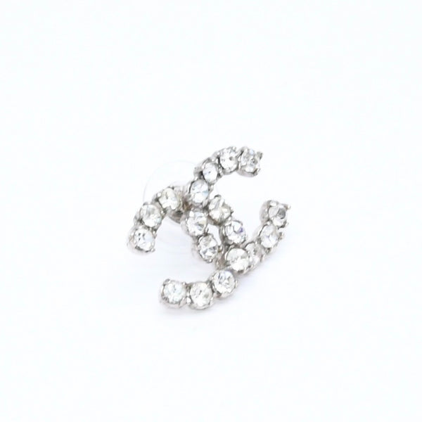 CHANEL シャネル ココマーク スタッドピアス 重量約2.37g 04V刻印 メタル シルバー ラインストーン 片耳用 美品 中古 4a007088