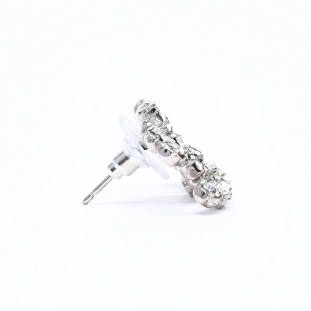 CHANEL シャネル ココマーク スタッドピアス 重量約2.37g 04V刻印 メタル シルバー ラインストーン 片耳用 美品 中古 4a007088