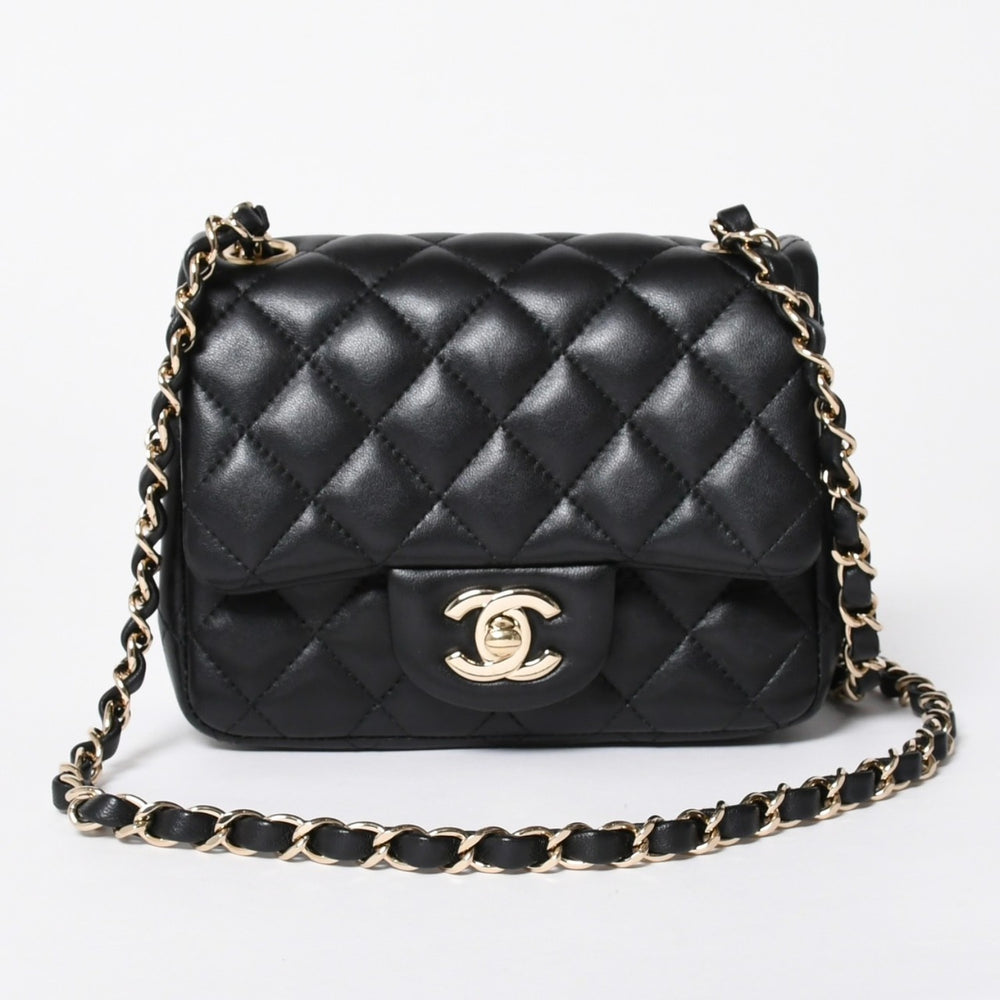 CHANEL シャネル ミニマトラッセ16 Sフラップ Sチェーンショルダーバッグ 31番台 ココマーク ラムスキン ブラック 中古 4a007109