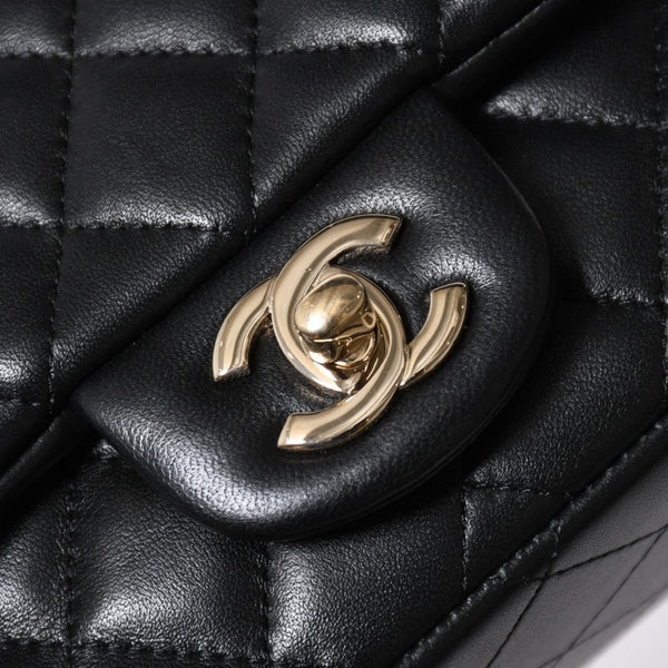 CHANEL シャネル ミニマトラッセ16 Sフラップ Sチェーンショルダーバッグ 31番台 ココマーク ラムスキン ブラック 中古 4a007109