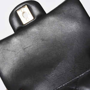 CHANEL シャネル ミニマトラッセ16 Sフラップ Sチェーンショルダーバッグ 31番台 ココマーク ラムスキン ブラック 中古 4a007109