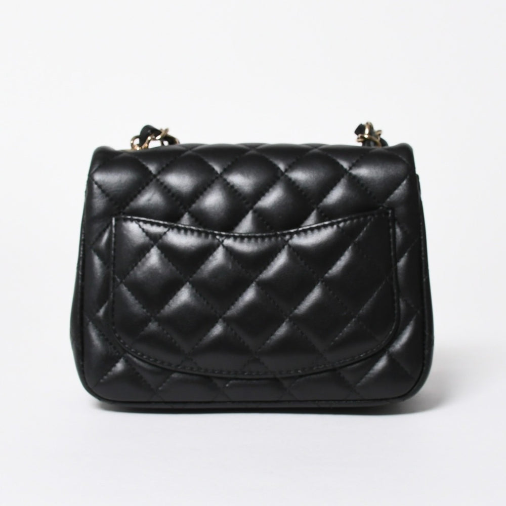 CHANEL シャネル ミニマトラッセ16 Sフラップ Sチェーンショルダーバッグ 31番台 ココマーク ラムスキン ブラック 中古 4a007109