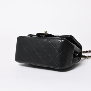 CHANEL シャネル ミニマトラッセ16 Sフラップ Sチェーンショルダーバッグ 31番台 ココマーク ラムスキン ブラック 中古 4a007109