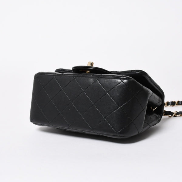 CHANEL シャネル ミニマトラッセ16 Sフラップ Sチェーンショルダーバッグ 31番台 ココマーク ラムスキン ブラック 中古 4a007109