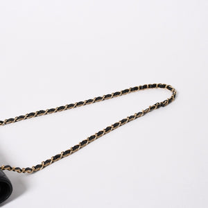 極美品 CHANEL シャネル マトラッセ25 Wフラップ Wチェーンショルダーバッグ 14番台 ココマーク キャビアスキン ブラック 中古 4a007113