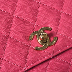 新品同様 CHANEL シャネル ココハンドルXXS 2WAYハンドバッグ ショルダー ランダム AS2215 キャビアスキン ピンク 中古 4a006932