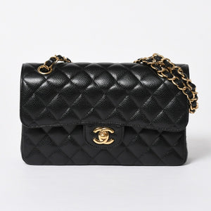 極美品 CHANEL シャネル マトラッセ23 Wフラップ Wチェーンショルダーバッグ 26番台 ココマーク キャビアスキン ブラック 中古 4a007111