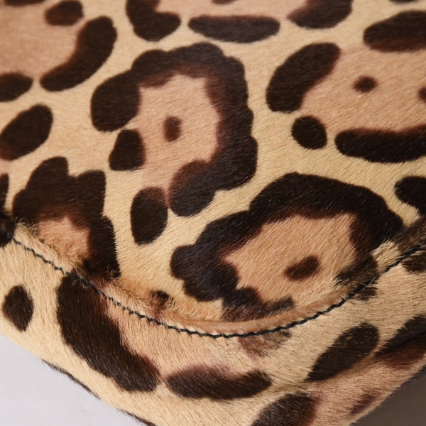極美品 FENDI フェンディ マンマバケット ワンショルダーバッグ 26569 レオパード ハラコ レザー ブラウン シルバー金具 中古 4a007123
