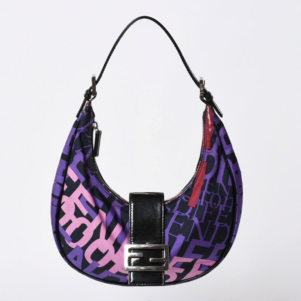 FENDI フェンディ タイポグラフィプリント ハーフムーン ホーボーバッグ クロワッサン ワンショルダー パープル ピンク シルバー金具 美品 中古 4a006959