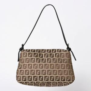 極美品 FENDI フェンディ マンマバケット ワンショルダーバッグ ベージュ ダークブラウン ズッキーノ柄 FFバックル ブラックメタル金具 中古 4a006970