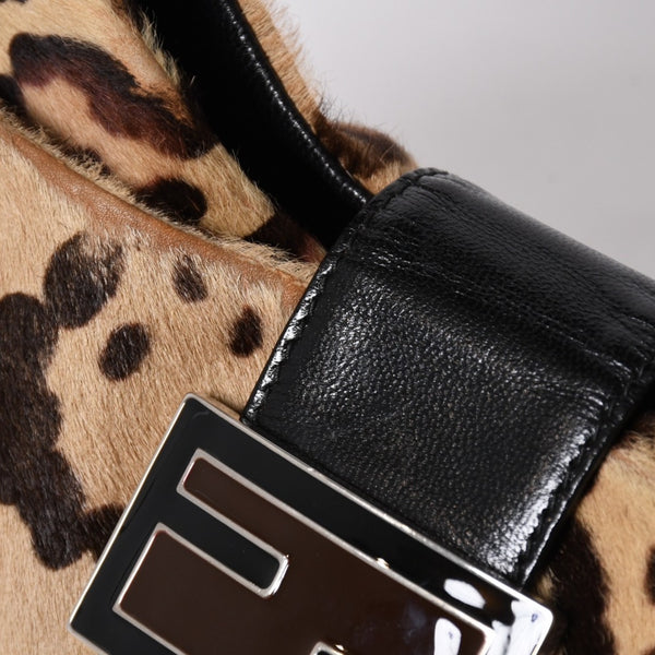 極美品 FENDI フェンディ マンマバケット ワンショルダーバッグ 26569 レオパード ハラコ レザー ブラウン シルバー金具 中古 4a007123