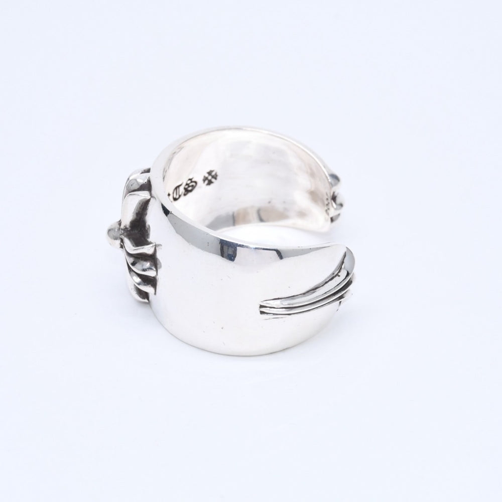 極美品 CHROME HEARTS クロムハーツ BANGLE WIDE CUFF CH PLUS CHプラス ワイドカフ バングル 重量約138.98g シルバー925 中古 4a007130