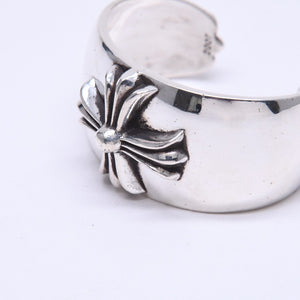 極美品 CHROME HEARTS クロムハーツ BANGLE WIDE CUFF CH PLUS CHプラス ワイドカフ バングル 重量約138.98g シルバー925 中古 4a007130