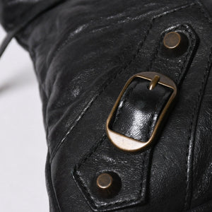 BALENCIAGA バレンシアガ THE FIRST ザ ファースト ハンドバッグ 103208 レザー ブラック アンティークゴールド金具 美品 中古 4a007137