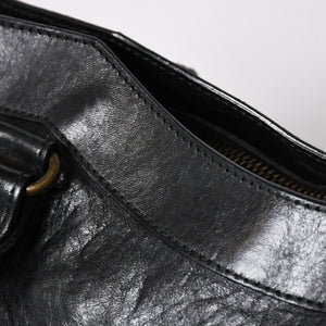 BALENCIAGA バレンシアガ THE FIRST ザ ファースト ハンドバッグ 103208 レザー ブラック アンティークゴールド金具 美品 中古 4a007137