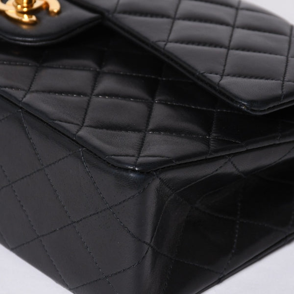 Very Good Condition CHANEL Chanel Matelasse 25 W Flap W Chain Shoulder Bag A2800 2nd Series Coco Mark Lambskin Black Used 4a000715