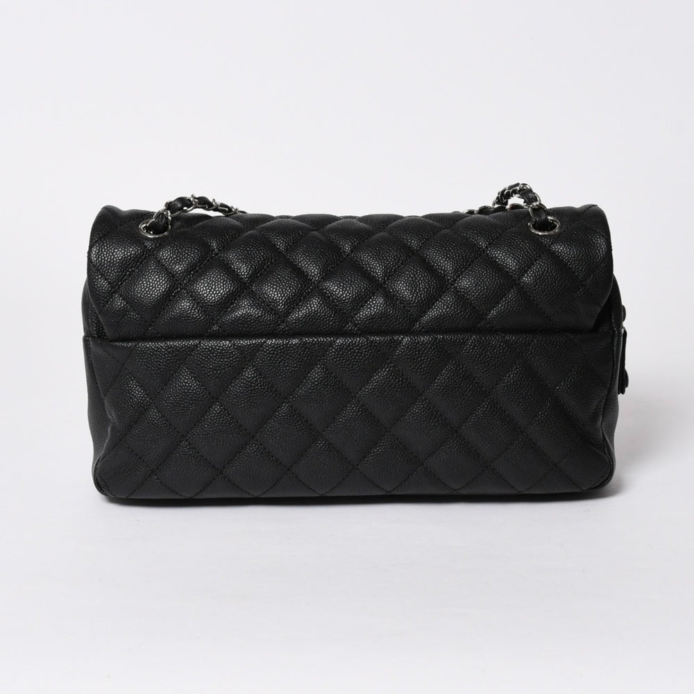 新品同様 CHANEL シャネル デカマトラッセ30 Wチェーンショルダーバッグ 18番台 ココマーク キャビアスキン ブラック シルバー金具 中古 4a007160
