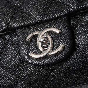 新品同様 CHANEL シャネル デカマトラッセ30 Wチェーンショルダーバッグ 18番台 ココマーク キャビアスキン ブラック シルバー金具 中古 4a007160