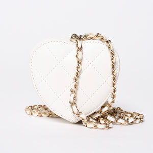 CHANEL シャネル ハートシェイプ コインパース チェーンポーチ AP2783 32番台 ココマーク ラムスキン ホワイト ゴールド金具 美品 中古 4a007174