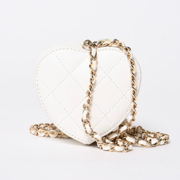 CHANEL シャネル ハートシェイプ コインパース チェーンポーチ AP2783 32番台 ココマーク ラムスキン ホワイト ゴールド金具 美品 中古 4a007174
