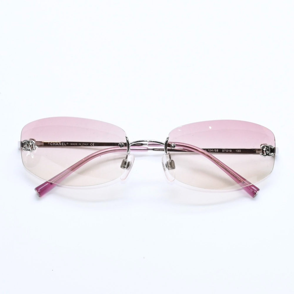 極美品 CHANEL シャネル リムレス サングラス アイウェア 4002 c.124/58 サイズ57□19 130 ココマーク ピンク 中古 4a007108