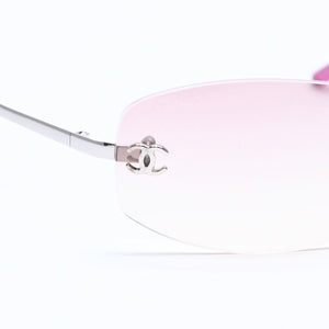 極美品 CHANEL シャネル リムレス サングラス アイウェア 4002 c.124/58 サイズ57□19 130 ココマーク ピンク 中古 4a007108