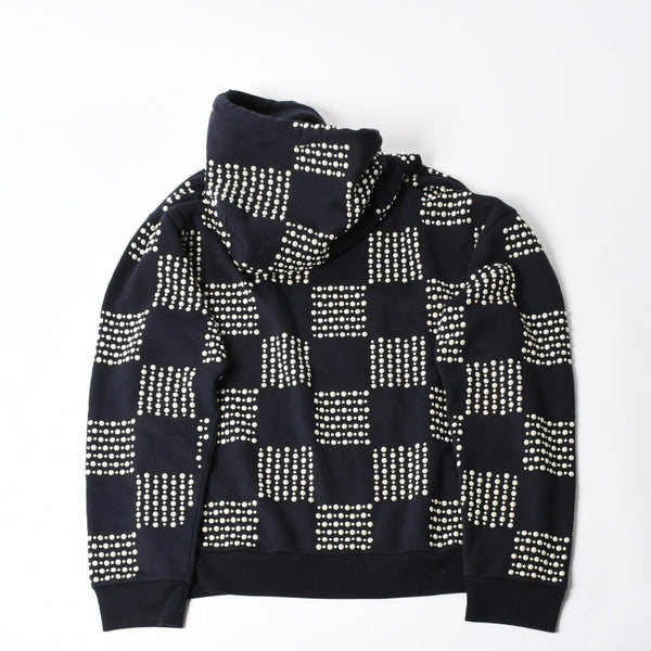 極美品 LOUIS VUITTON ルイヴィトン パーカー ダミエ 2024SS LVロゴ エンブロイダリー 刺繍 RM241 GOS HQY62W ネイビー サイズM 中古 4a007201