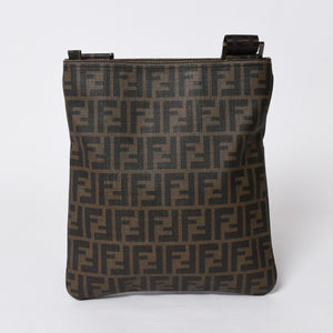 極美品 FENDI フェンディ ショルダーバッグ ズッカ柄 FFロゴ ブラウン ブラック ゴールド金具 7VA207-UZD 中古 4a006499