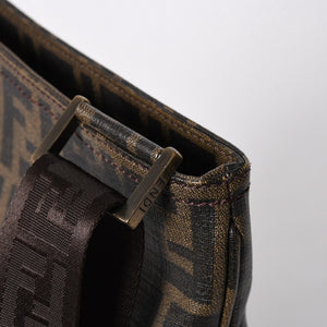 極美品 FENDI フェンディ ショルダーバッグ ズッカ柄 FFロゴ ブラウン ブラック ゴールド金具 7VA207-UZD 中古 4a006499