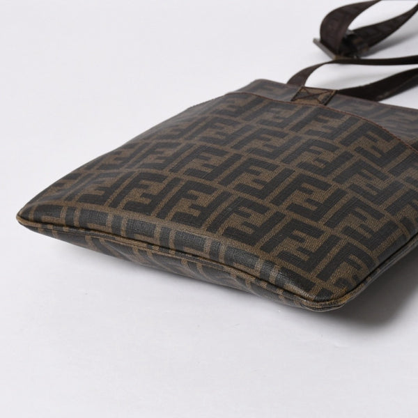 極美品 FENDI フェンディ ショルダーバッグ ズッカ柄 FFロゴ ブラウン ブラック ゴールド金具 7VA207-UZD 中古 4a006499