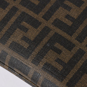 極美品 FENDI フェンディ ショルダーバッグ ズッカ柄 FFロゴ ブラウン ブラック ゴールド金具 7VA207-UZD 中古 4a006499