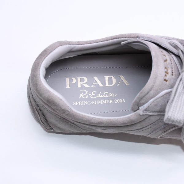 新品未使用 PRADA プラダ MONTECARLO RE-EDITION モンテカルロ リエディション スニーカー 4E1165 サイズ7 スウェード グレー 中古 4a006929