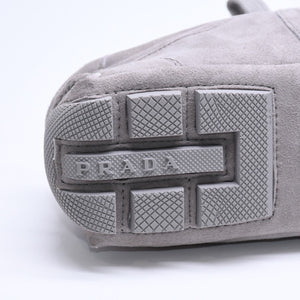 新品未使用 PRADA プラダ MONTECARLO RE-EDITION モンテカルロ リエディション スニーカー 4E1165 サイズ7 スウェード グレー 中古 4a006929
