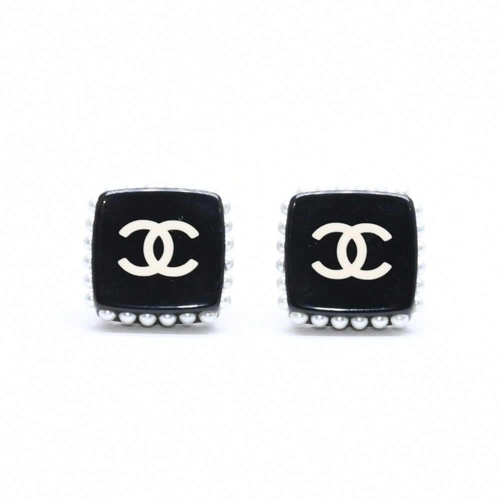CHANEL シャネル ココマーク スクエア ピアス 重量約3.35g フェイクパール ブラック 樹脂系 両耳用 美品 中古 4a007539