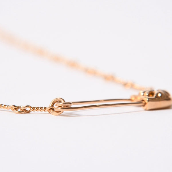 極美品 CHROME HEARTS クロムハーツ 22K セーフティピン ツイストチェーンネックレス 重量11.72g 20インチ ダイヤモンド ゴールド 中古 4a007265