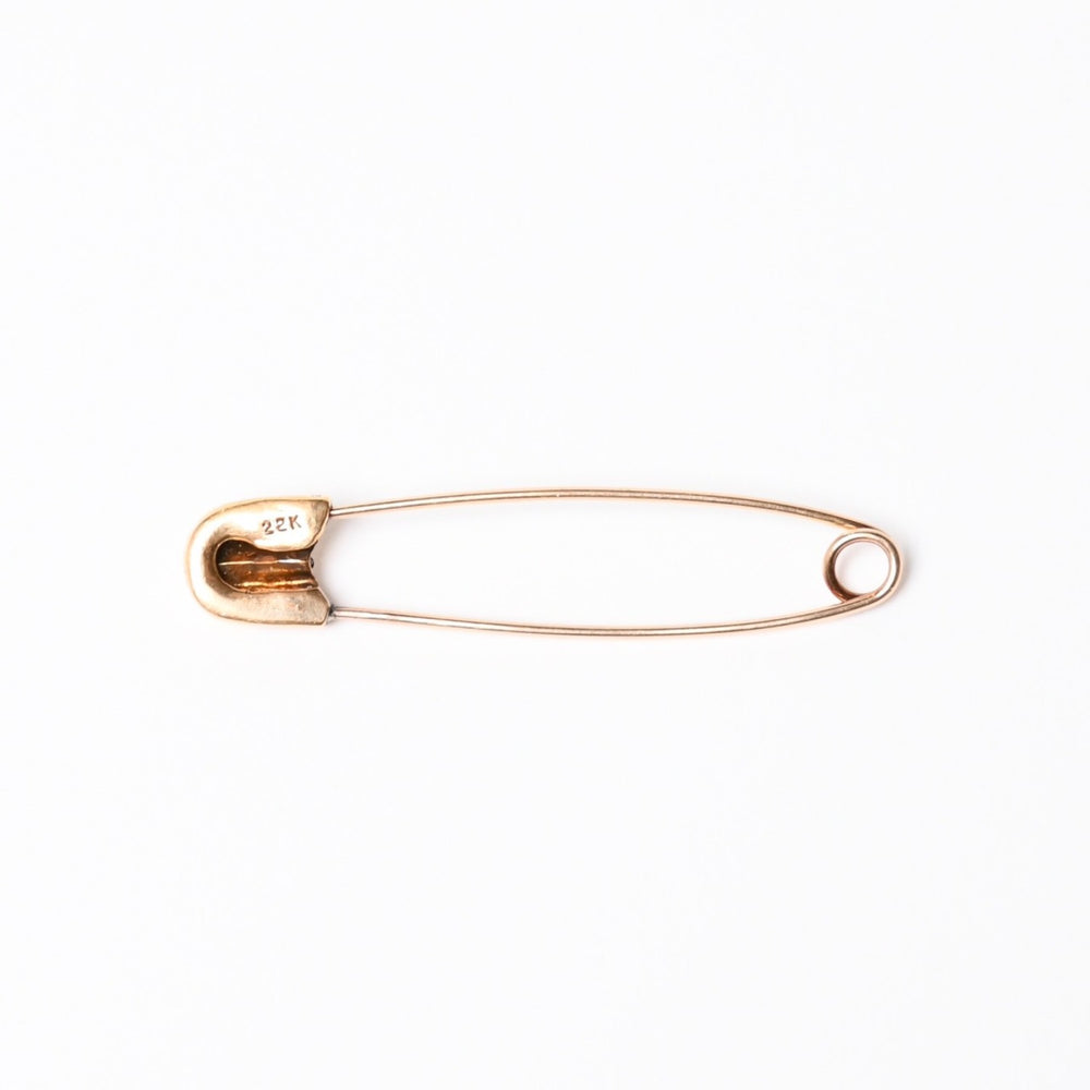 極美品 CHROME HEARTS クロムハーツ セーフティピン ラージ 22K ペンダントトップ チャーム 重量約6.9g 中古 4a007329