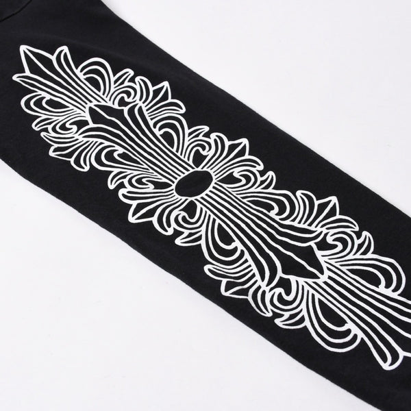 極美品 CHROME HEARTS クロムハーツ 長袖Tシャツ サイズM フローラルクロス ホースシュー ラスベガス限定 ブラック 中古 4a007293