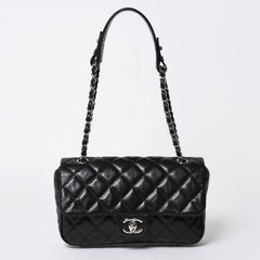 極美品 CHANEL シャネル マトラッセ25 Wチェーンワンショルダーバッグ A90211 19番台 ココマーク ラムスキン パンチングレザー 中古 4a007185