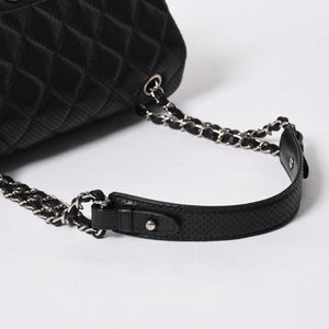 極美品 CHANEL シャネル マトラッセ25 Wチェーンワンショルダーバッグ A90211 19番台 ココマーク ラムスキン パンチングレザー 中古 4a007185