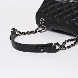 極美品 CHANEL シャネル マトラッセ25 Wチェーンワンショルダーバッグ A90211 19番台 ココマーク ラムスキン パンチングレザー 中古 4a007185