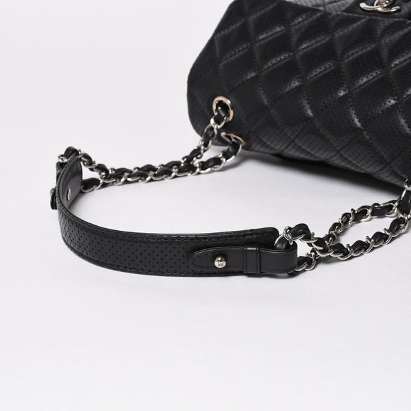 極美品 CHANEL シャネル マトラッセ25 Wチェーンワンショルダーバッグ A90211 19番台 ココマーク ラムスキン パンチングレザー 中古 4a007185