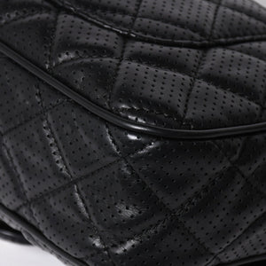 極美品 CHANEL シャネル マトラッセ25 Wチェーンワンショルダーバッグ A90211 19番台 ココマーク ラムスキン パンチングレザー 中古 4a007185