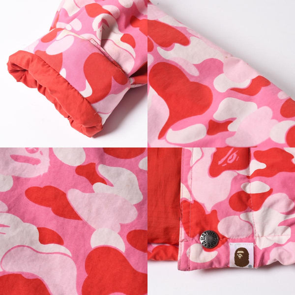 A BATHING APE アベイシングエイプ BAPE ダウンジャケット カモ 総柄 サイズM ピンク ナイロン ポリエステル 美品 中古 4a007300
