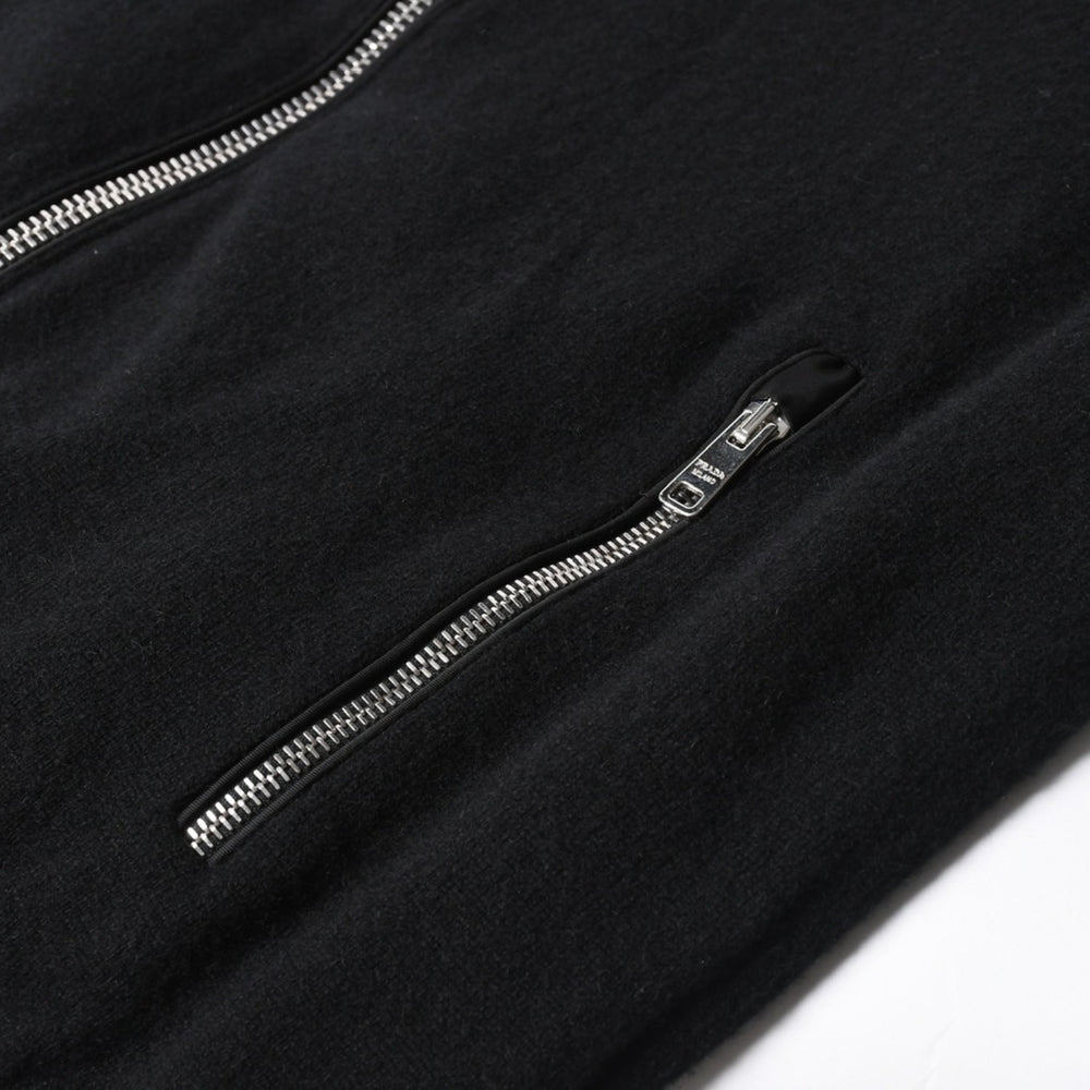 Like new PRADA Back boa zip up vest UMT345 S192 3FG Made in Italy Cashmere Black Silver hardware Size 46 Used 4a007250