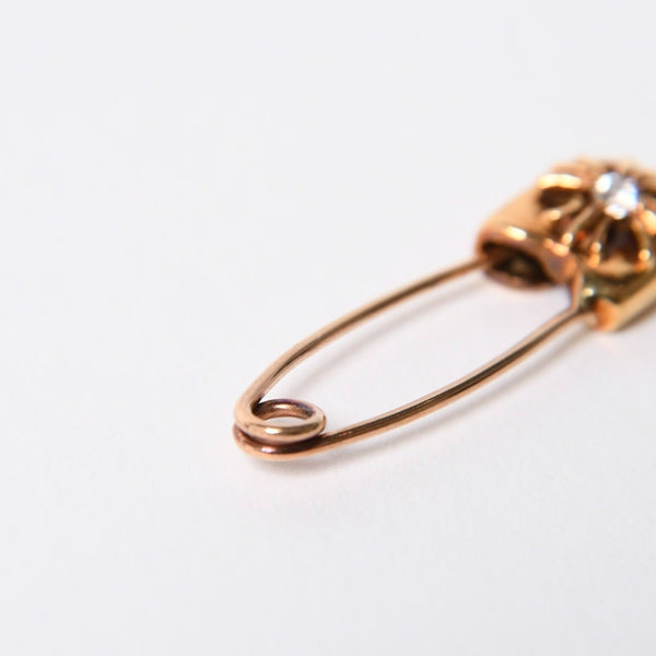 極美品 CHROME HEARTS クロムハーツ 22K パヴェダイヤ スモール セーフティピン 重量約3,5g 22KYG 22K 中古 4a007288
