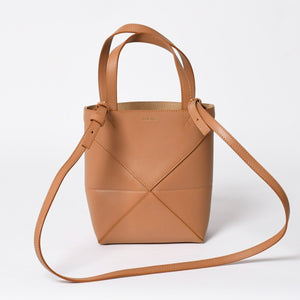 新品同様 LOEWE ロエベ パズルフォルドトート ミニ ハンドバッグ シャイニーカーフ キャメル ゴールド金具 中古 4a008861